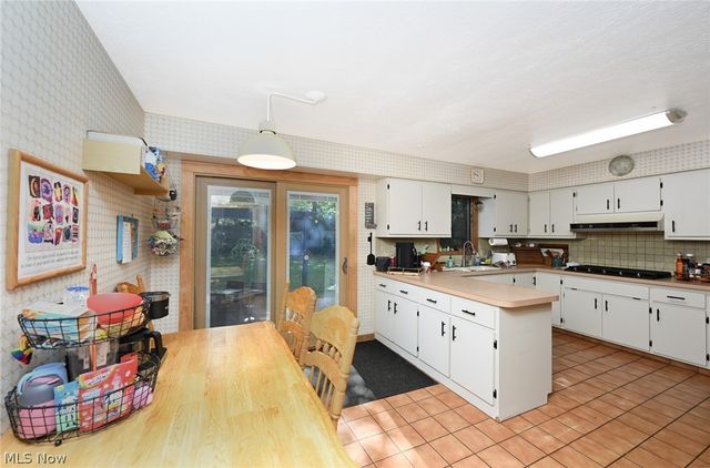 3379 S Smith Road, Fairlawn, OH 44333