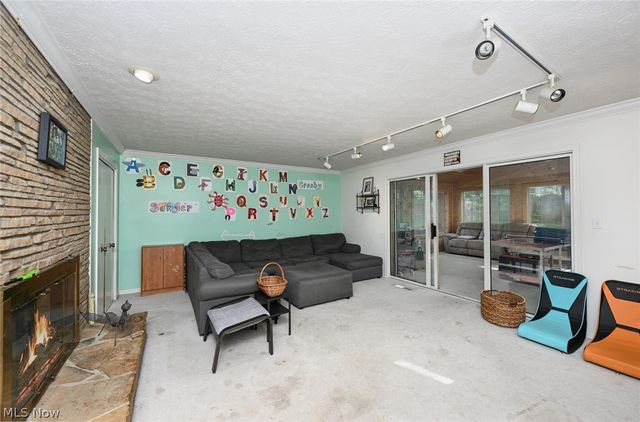 3379 S Smith Road, Fairlawn, OH 44333