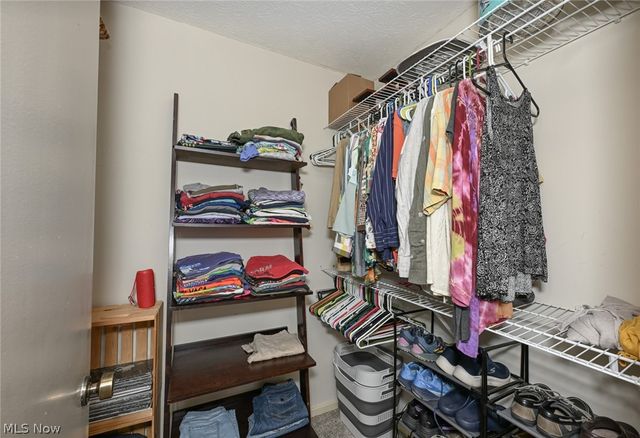 3379 S Smith Road, Fairlawn, OH 44333
