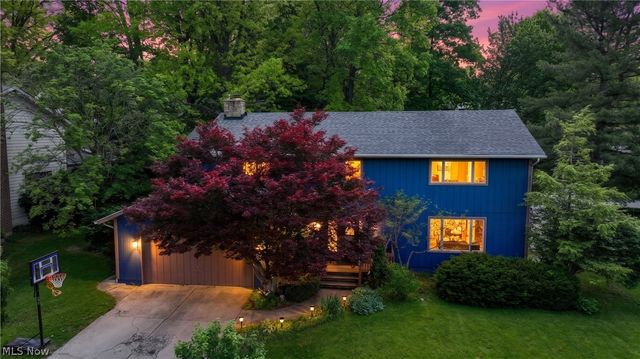 3379 S Smith Road, Fairlawn, OH 44333