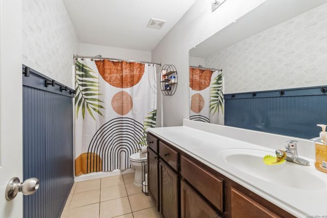 11854 LUCKEY VIS, San Antonio, TX 78252
