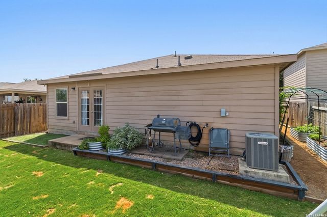 11854 LUCKEY VIS, San Antonio, TX 78252