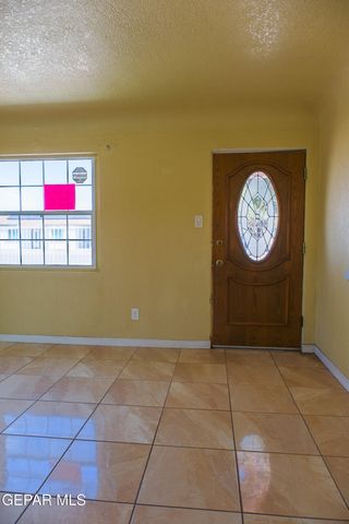 8326 Verde Circle 1, El Paso, TX 79907
