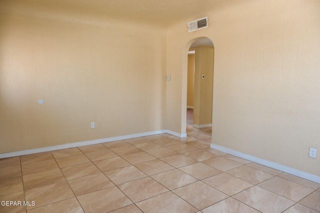 8326 Verde Circle 1, El Paso, TX 79907