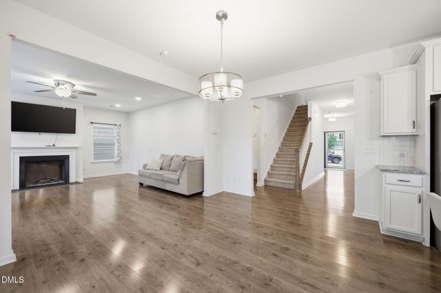 106 Michelangelo Place, Morrisville, NC 27560