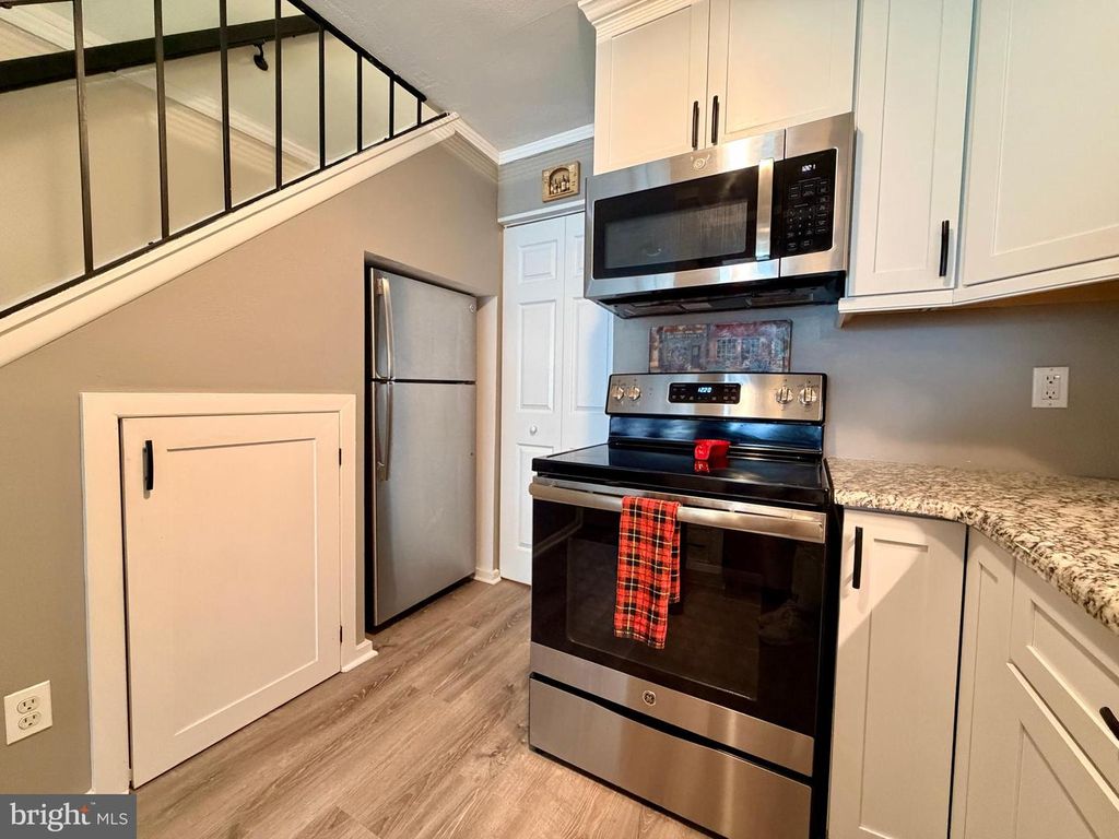 530 SUMMIT HOUSE #530, WEST CHESTER, PA 19382 — photo 4