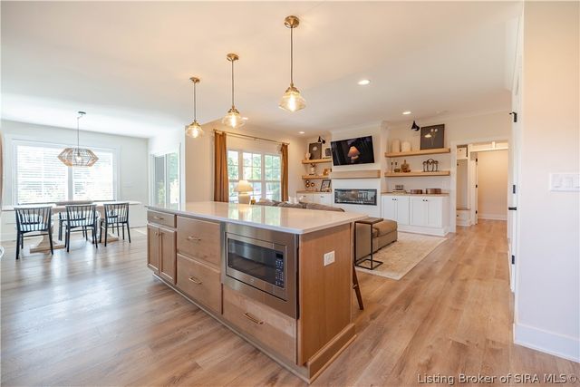 6003 Bangtail Canyon, Sellersburg, IN 47172