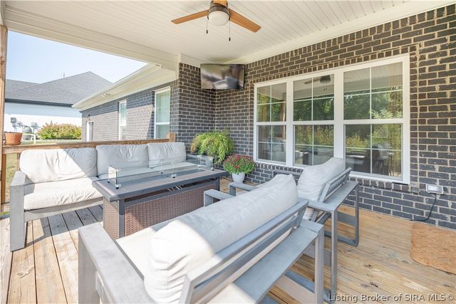 6003 Bangtail Canyon, Sellersburg, IN 47172