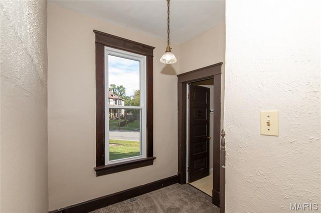 629 E C Street, Belleville, IL 62220