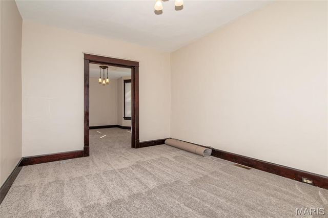 629 E C Street, Belleville, IL 62220