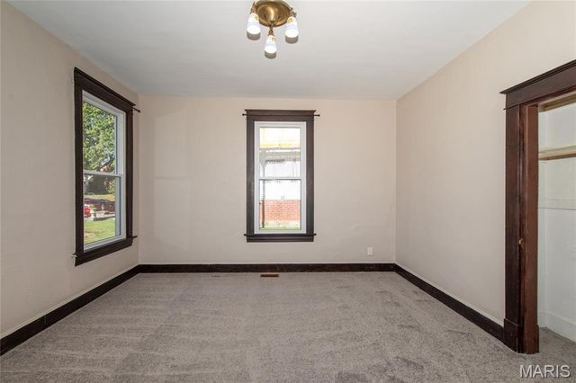 629 E C Street, Belleville, IL 62220