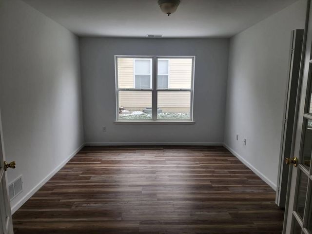 691 W 77th Avenue, Merrillville, IN 46410