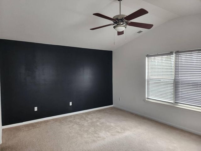 691 W 77th Avenue, Merrillville, IN 46410