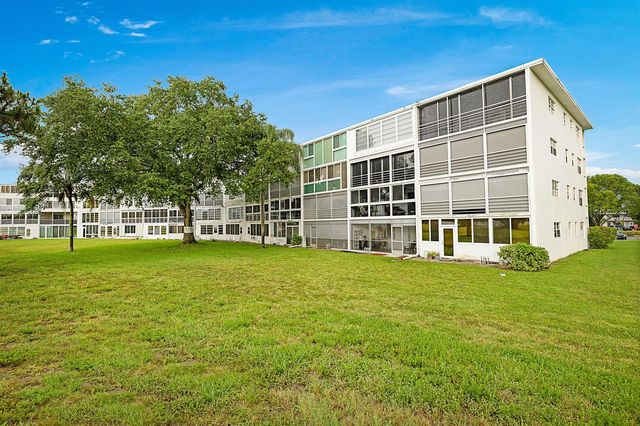 1023 Ellesmere B, Deerfield Beach, FL 33442