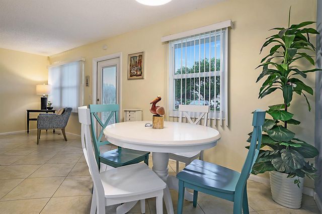 1023 Ellesmere B, Deerfield Beach, FL 33442