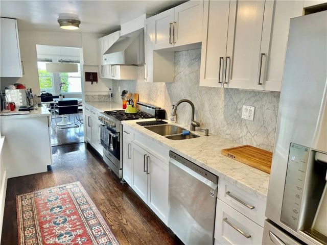 563 Cress, Laguna Beach, CA 92651