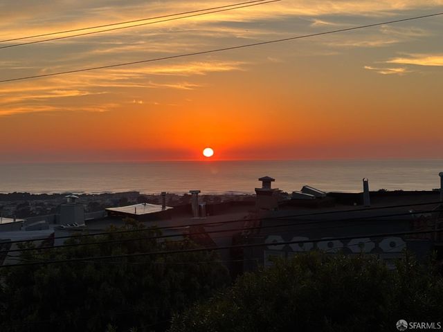 2306 25th Avenue, San Francisco, CA 94116