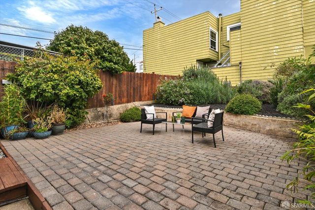 2306 25th Avenue, San Francisco, CA 94116