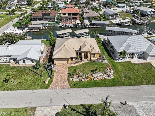 3656 Emerald AVE, St James City, FL 33956