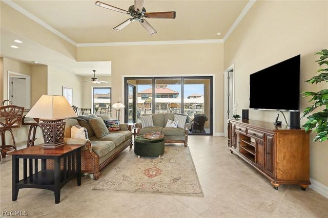 3656 Emerald AVE, St James City, FL 33956