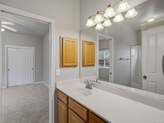9406 Potters Point, Helotes, TX 78023