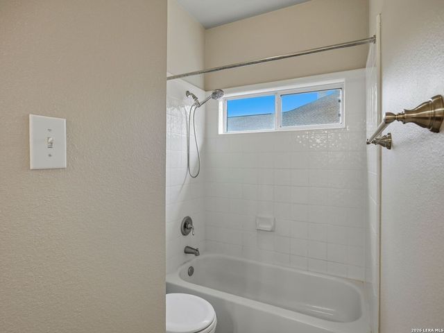 9406 Potters Point, Helotes, TX 78023
