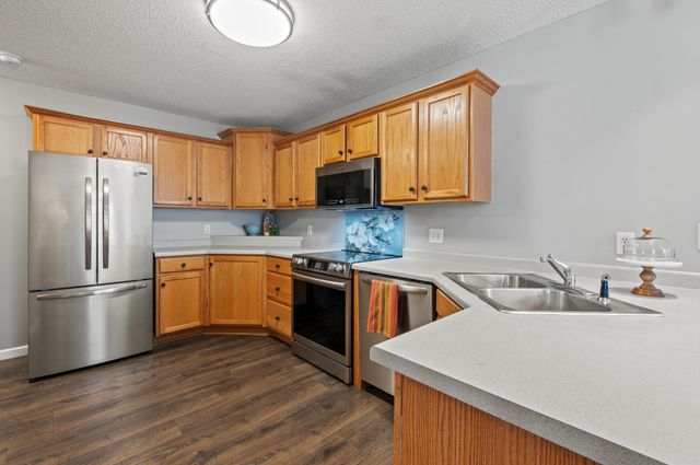 2226 Salvia Lane, Hudson, WI 54016