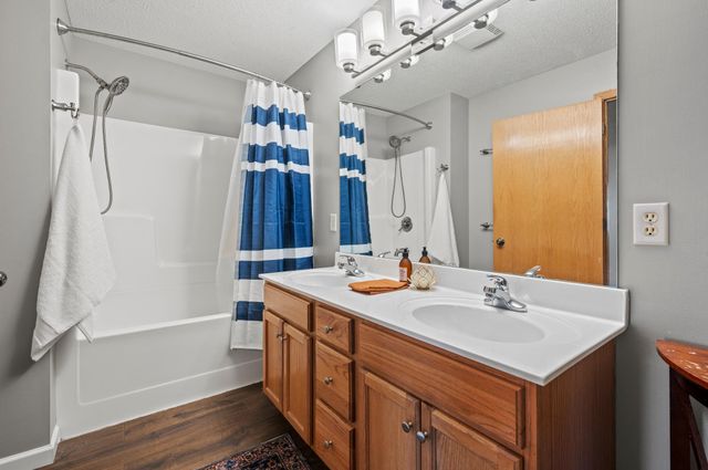 2226 Salvia Lane, Hudson, WI 54016