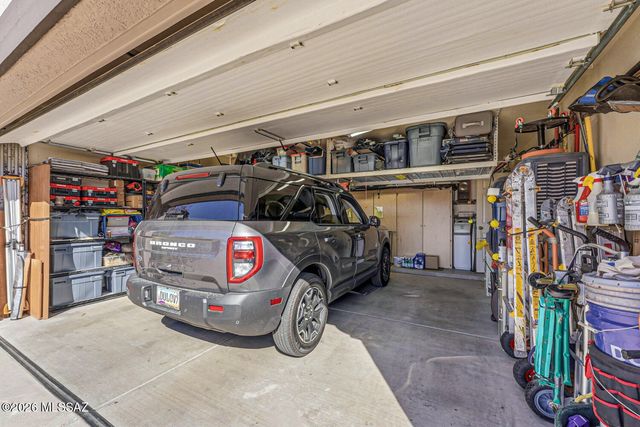 1049 W Placita Refinada, Green Valley, AZ 85614