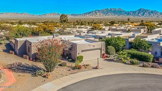 1049 W Placita Refinada, Green Valley, AZ 85614