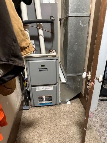 103 E Madison Street, Pittsburg, KS 66762