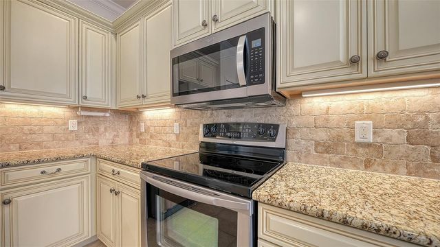 20168 PEZZANA DRIVE, Venice, FL 34292