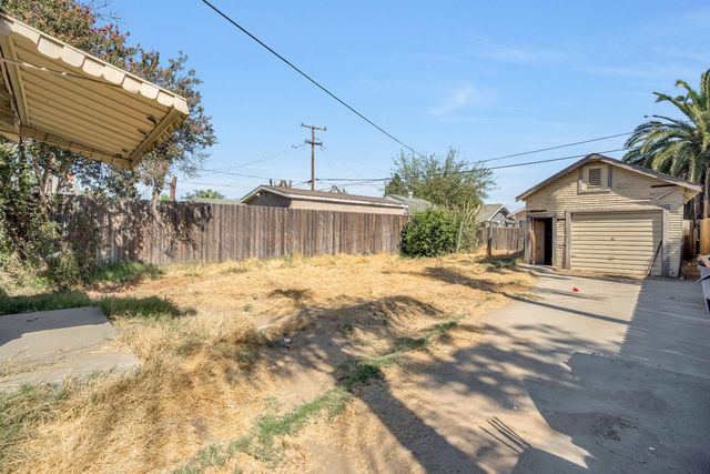 1026 N Arthur Avenue, Fresno, CA 93728