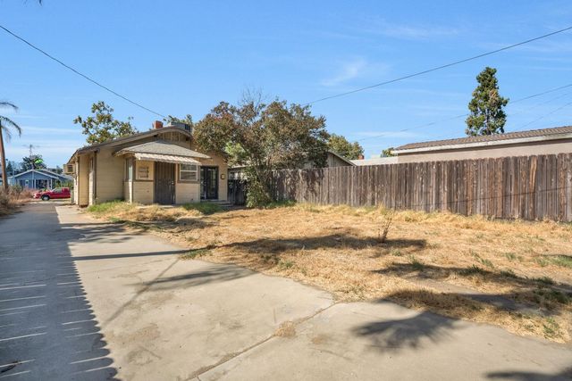 1026 N Arthur Avenue, Fresno, CA 93728