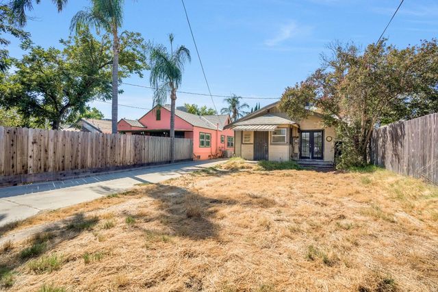 1026 N Arthur Avenue, Fresno, CA 93728