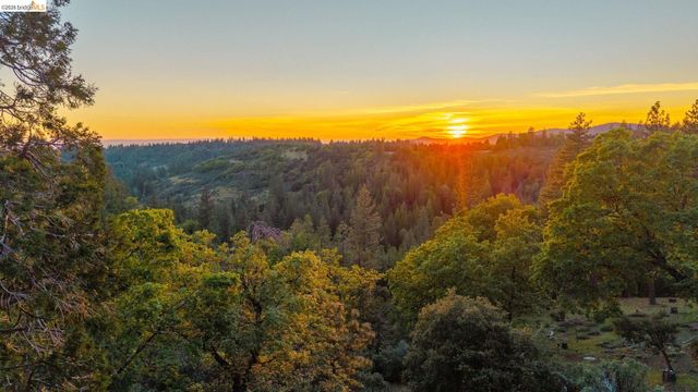 19722 Westview DR, Twain Harte, CA 95383