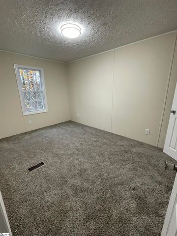 162 Pleasant Cove Drive, Woodruff, SC 29388