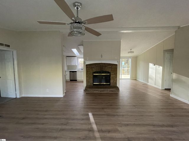 162 Pleasant Cove Drive, Woodruff, SC 29388