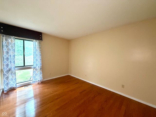 9451 S Pointe Lasalles Drive S 63, Bloomington, IN 47401