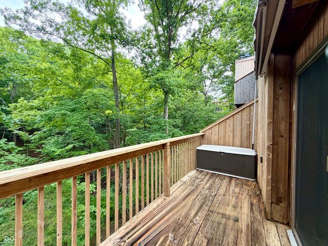 9451 S Pointe Lasalles Drive S 63, Bloomington, IN 47401