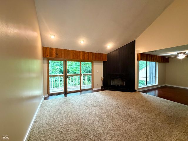 9451 S Pointe Lasalles Drive S 63, Bloomington, IN 47401