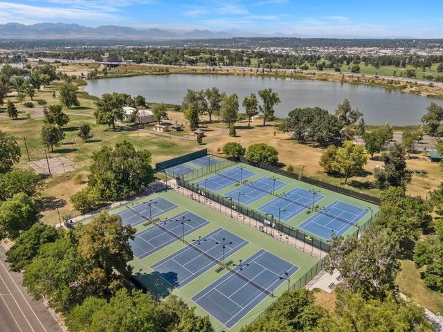 4040 Stuart St, Denver, CO 80212