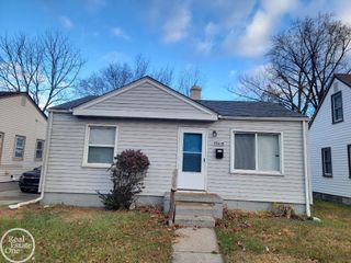 13415 Sherman Avenue, Warren, MI 48089