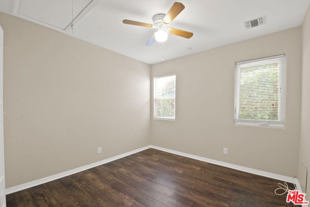 15426 Camarillo Street, Sherman Oaks, CA 91403