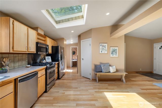 5959 SE Nelson Road, Olalla, WA 98359