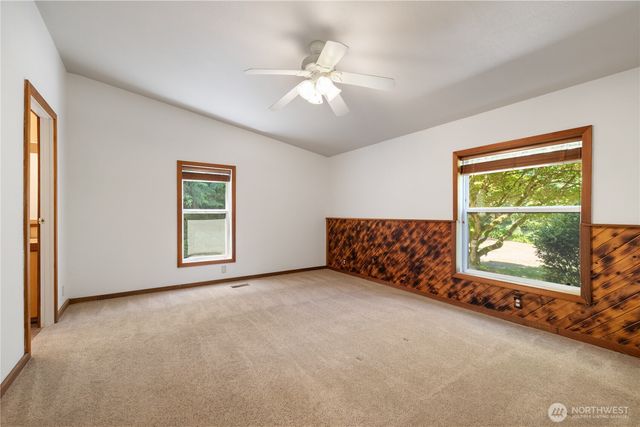 5959 SE Nelson Road, Olalla, WA 98359