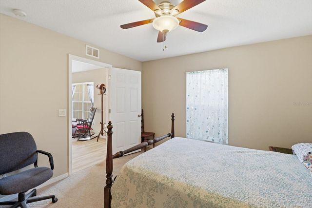 9735 W DUNNELLON ROAD, Crystal River, FL 34428