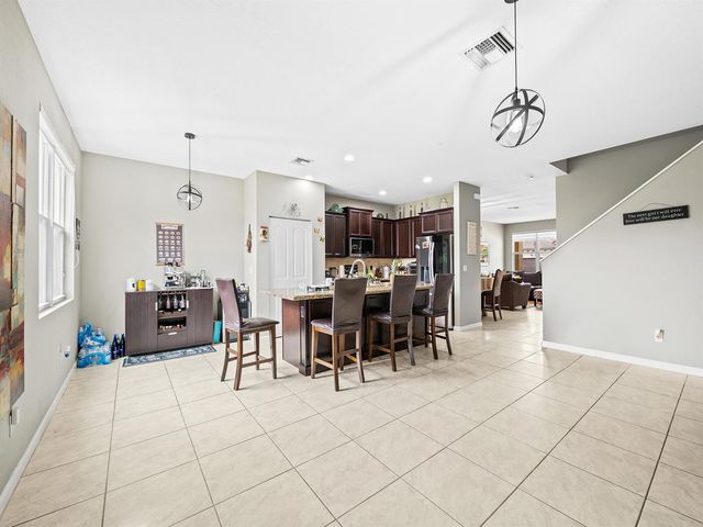 6830 Langdon Way, Lake Worth, FL 33463
