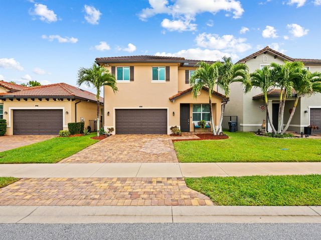 6830 Langdon Way, Lake Worth, FL 33463