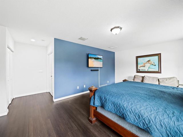 6830 Langdon Way, Lake Worth, FL 33463